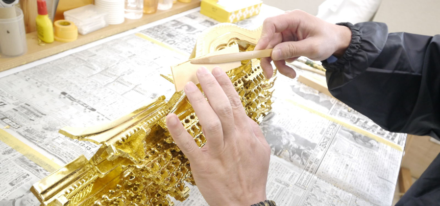 お仏壇の金箔修理